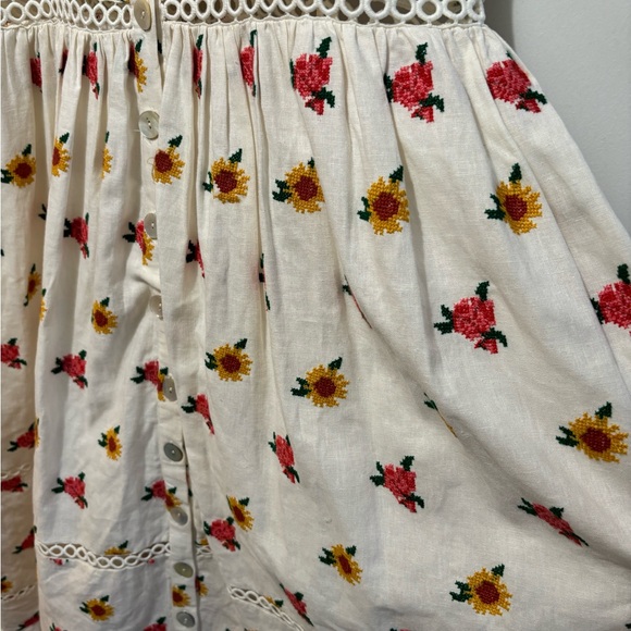 Farm Rio White Linen Blend Mixed Cross Stitch Flowers Midi Dress M - Picture 5 of 7